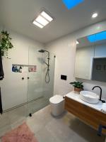 Highgrove Bathrooms - West Gosford image 3